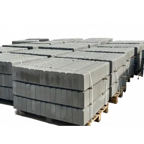 Бордюр тротуарный БР100.20.8